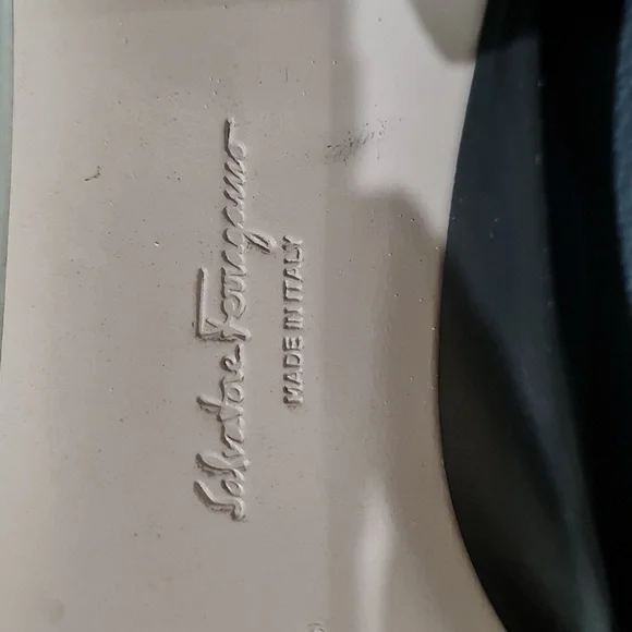 Salvatore Ferragamo chunky pumps - Picture 8 of 8